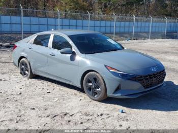  Salvage Hyundai ELANTRA