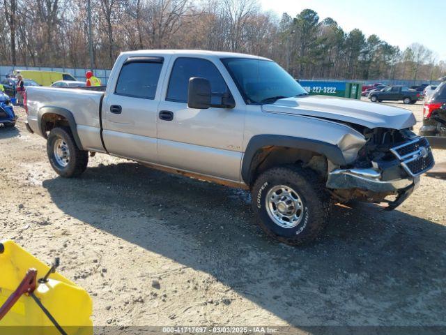  Salvage Chevrolet Silverado 2500