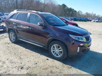  Salvage Kia Sorento