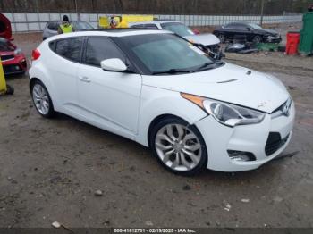  Salvage Hyundai VELOSTER