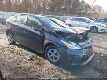  Salvage Toyota Prius