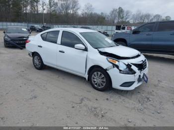  Salvage Nissan Versa