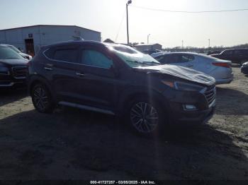  Salvage Hyundai TUCSON