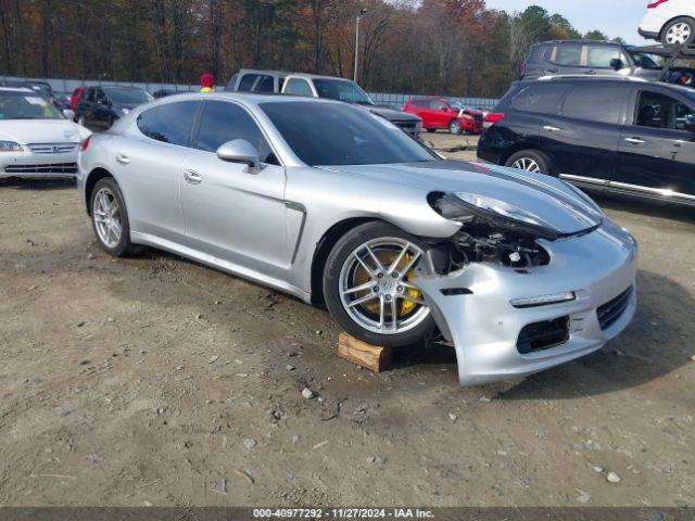  Salvage Porsche Panamera
