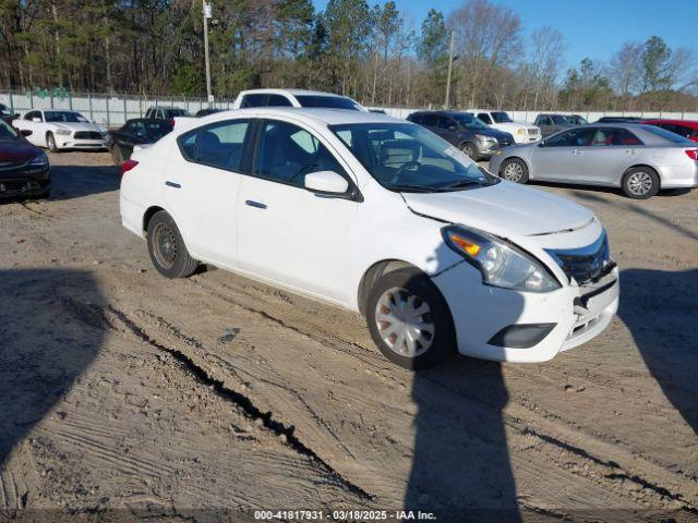  Salvage Nissan Versa