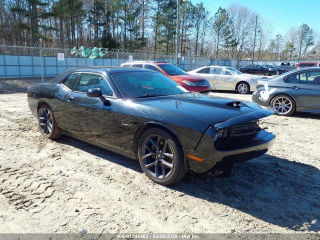  Salvage Dodge Challenger
