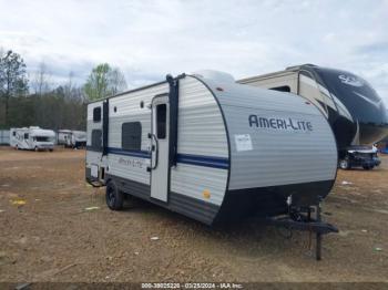  Salvage Gulf Stream Amerilite Travel Trailer