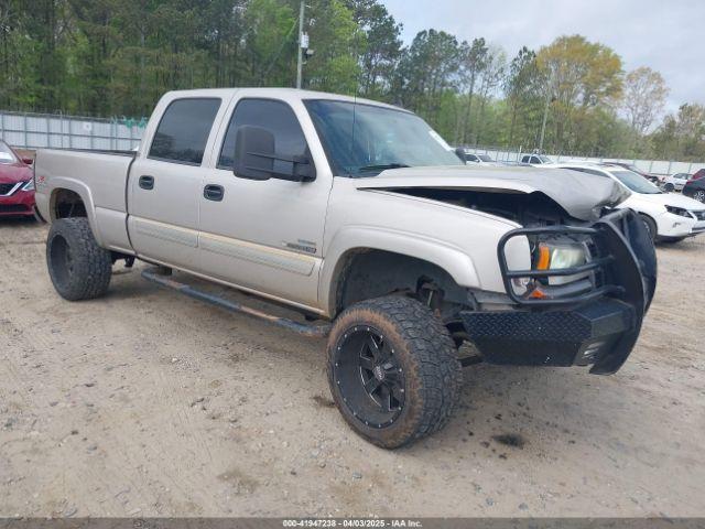  Salvage Chevrolet Silverado 2500