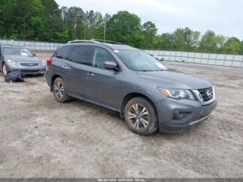  Salvage Nissan Pathfinder