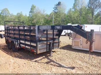  Salvage Mcelrath Trailer