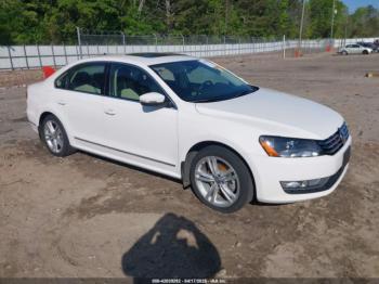  Salvage Volkswagen Passat
