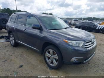  Salvage Toyota Highlander