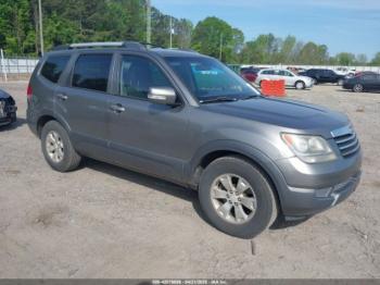  Salvage Kia Borrego