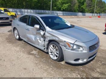  Salvage Nissan Maxima