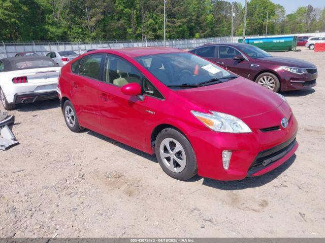  Salvage Toyota Prius