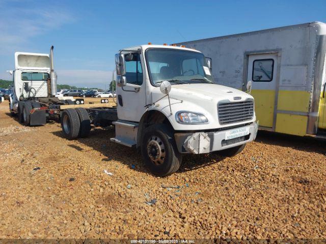  Salvage Freightliner M2 106