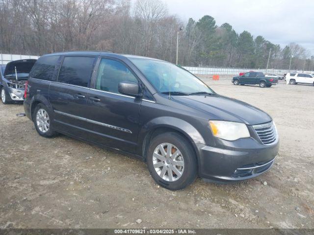  Salvage Chrysler Town & Country