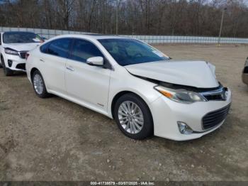  Salvage Toyota Avalon Hybrid