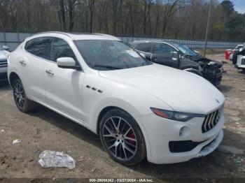  Salvage Maserati Levante