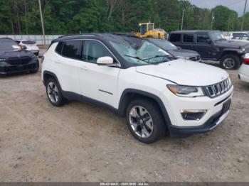  Salvage Jeep Compass