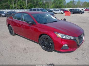  Salvage Nissan Altima