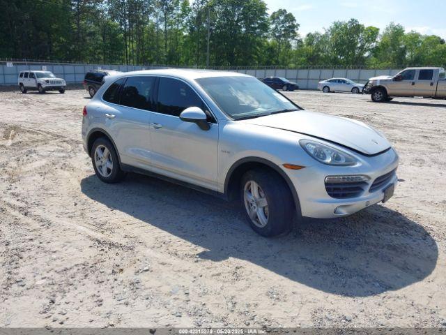  Salvage Porsche Cayenne Hybrid