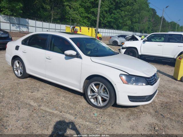 Salvage Volkswagen Passat