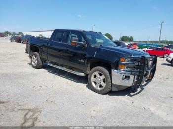  Salvage Chevrolet Silverado 2500