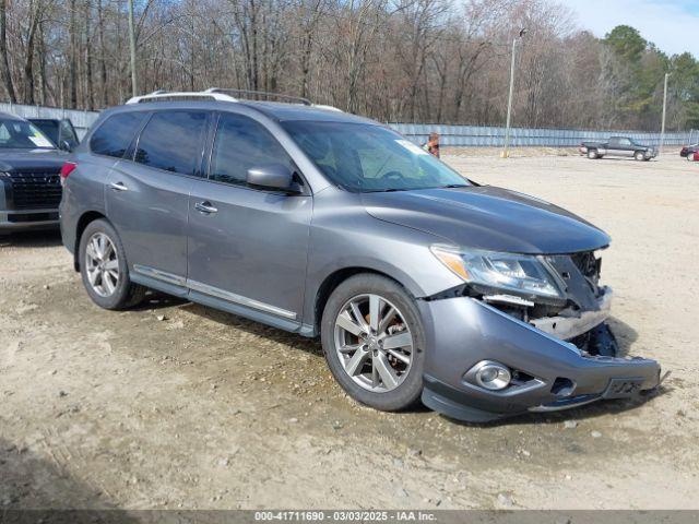  Salvage Nissan Pathfinder