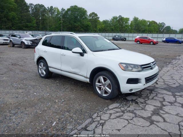  Salvage Volkswagen Touareg