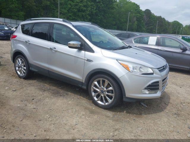  Salvage Ford Escape