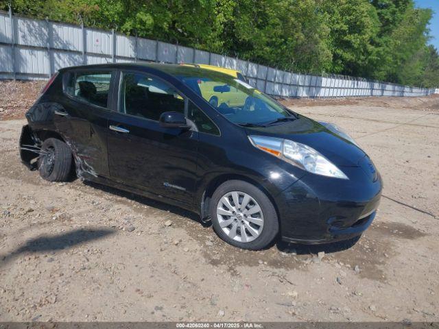  Salvage Nissan LEAF