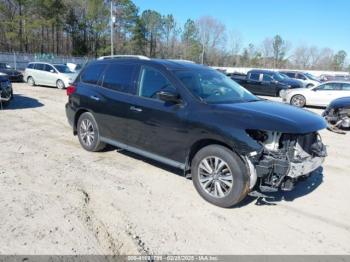  Salvage Nissan Pathfinder