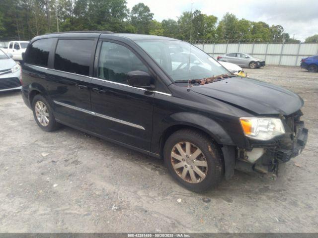  Salvage Chrysler Town & Country