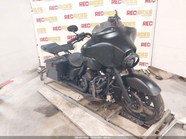  Salvage Harley-Davidson Flhx