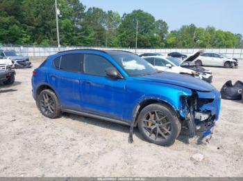 Salvage Alfa Romeo Stelvio