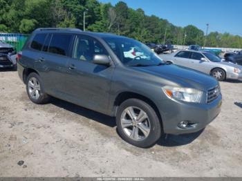  Salvage Toyota Highlander