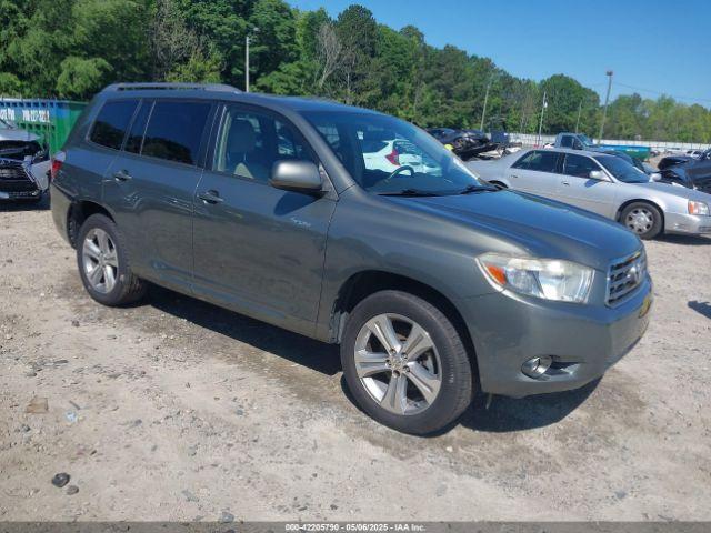  Salvage Toyota Highlander