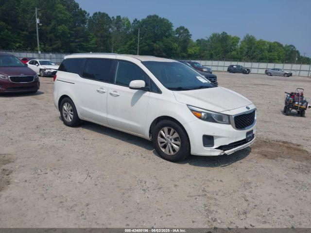  Salvage Kia Sedona