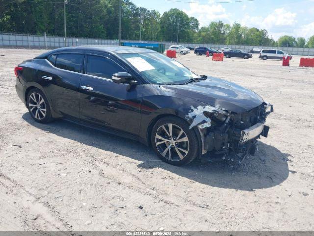  Salvage Nissan Maxima