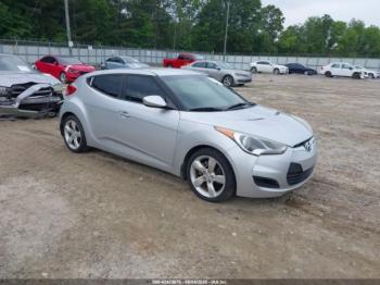  Salvage Hyundai VELOSTER