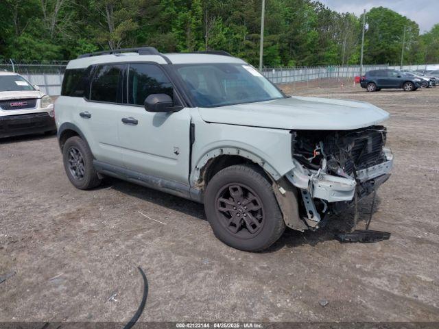  Salvage Ford Bronco