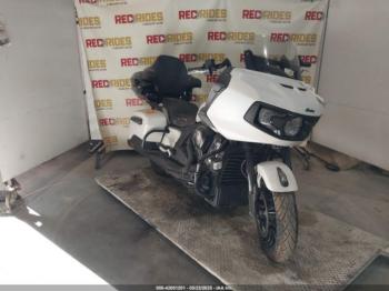  Salvage Indian Motorcycle Co Challenger