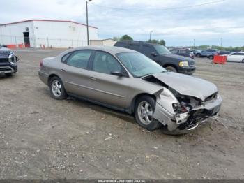  Salvage Ford Taurus