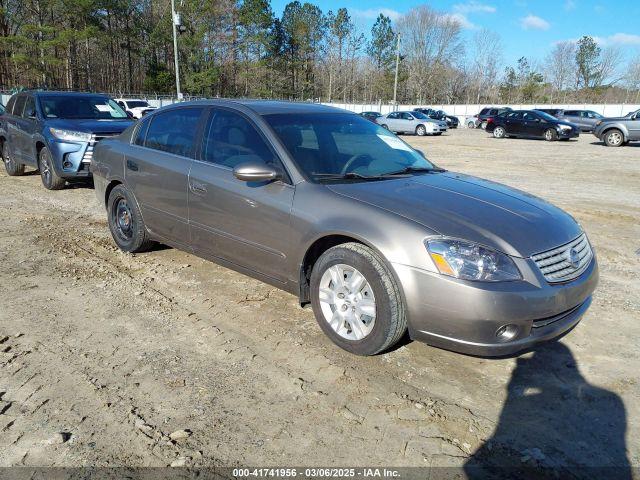  Salvage Nissan Altima