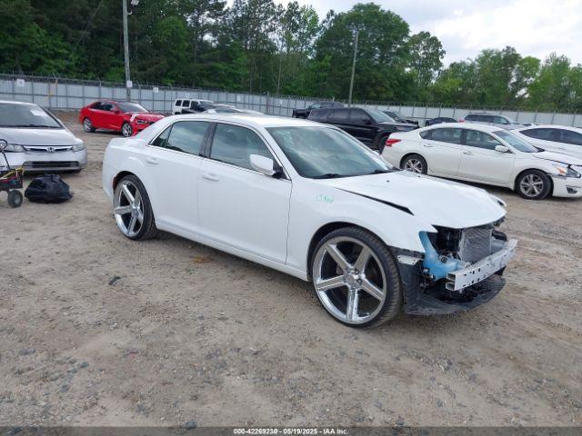  Salvage Chrysler 300