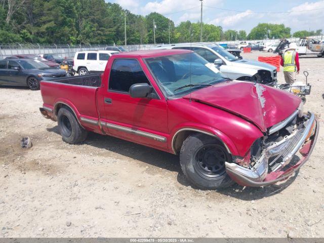 Salvage Chevrolet S-10