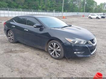  Salvage Nissan Maxima