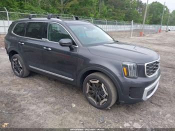  Salvage Kia Telluride