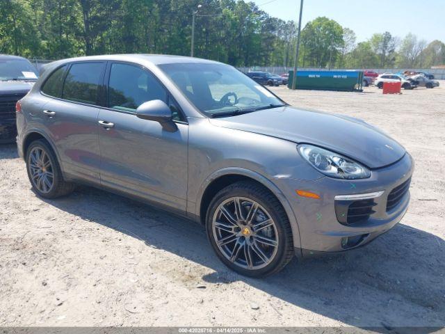  Salvage Porsche Cayenne